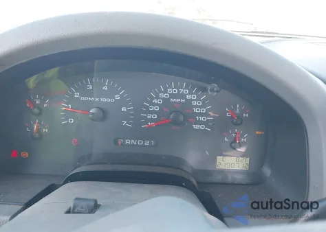 2004 Ford F-150 Stx/Xl/Xlt z USA, uszkodzony, nr VIN 1FTRX14WX4NB58426